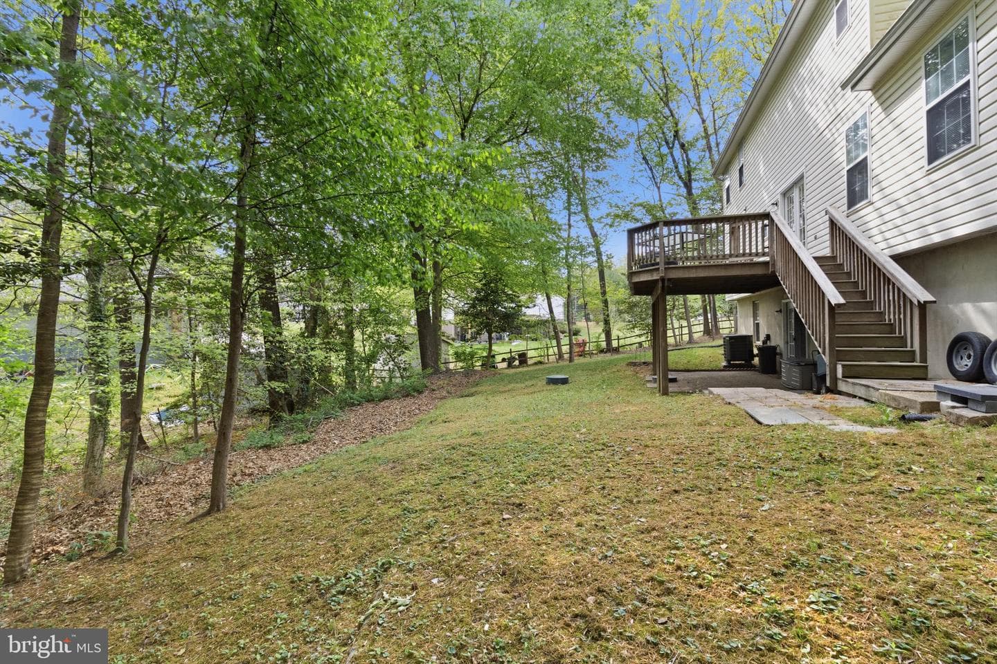 5817 Magnolia Circle photo 18