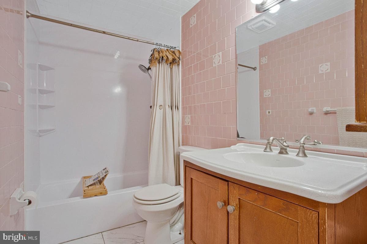 24 Robshire Manor Road photo 21