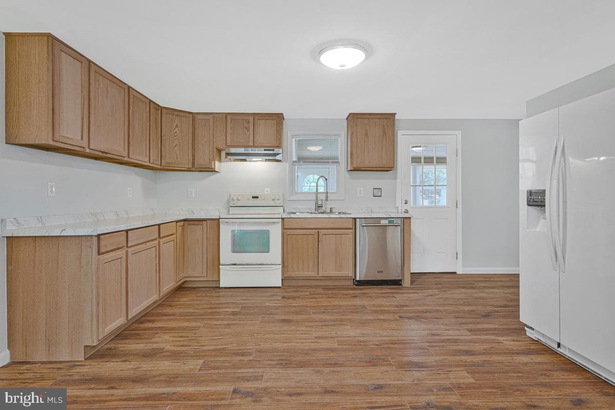 2020 Woods Road photo 3