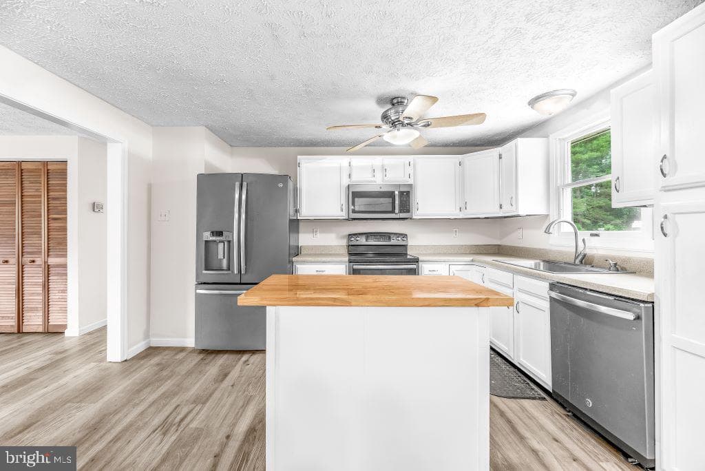 5330 Cove View Drive photo 12