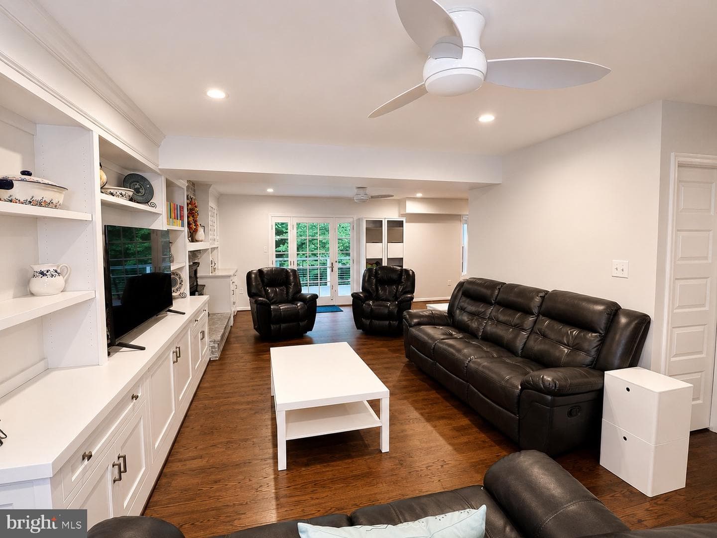8200 Sycamore Circle photo 8