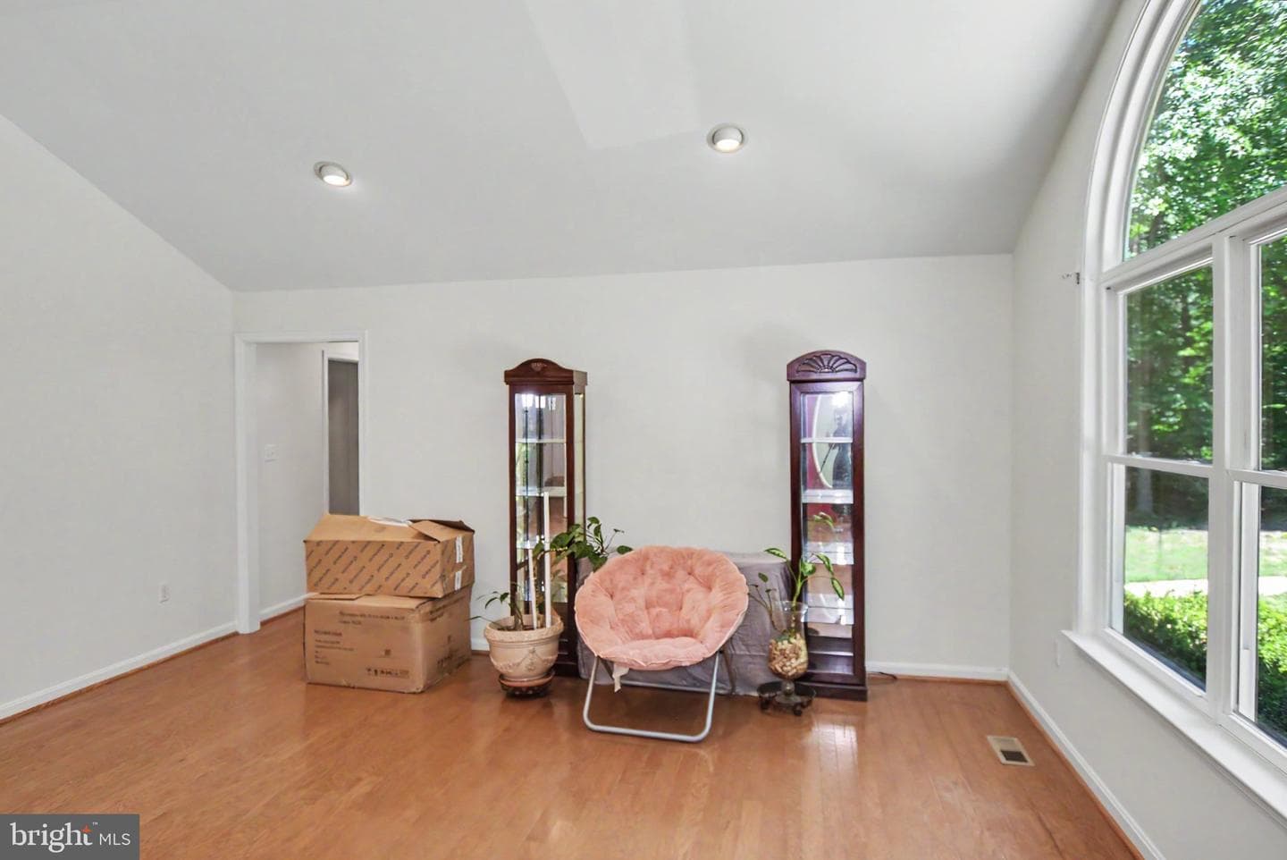 7090 Penny Lane photo 5