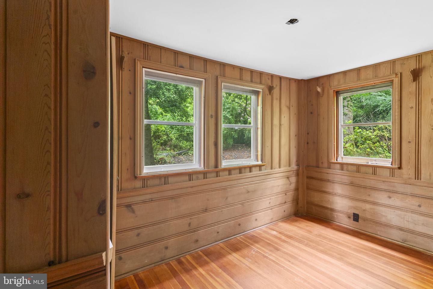 2342 Acacia Road photo 9
