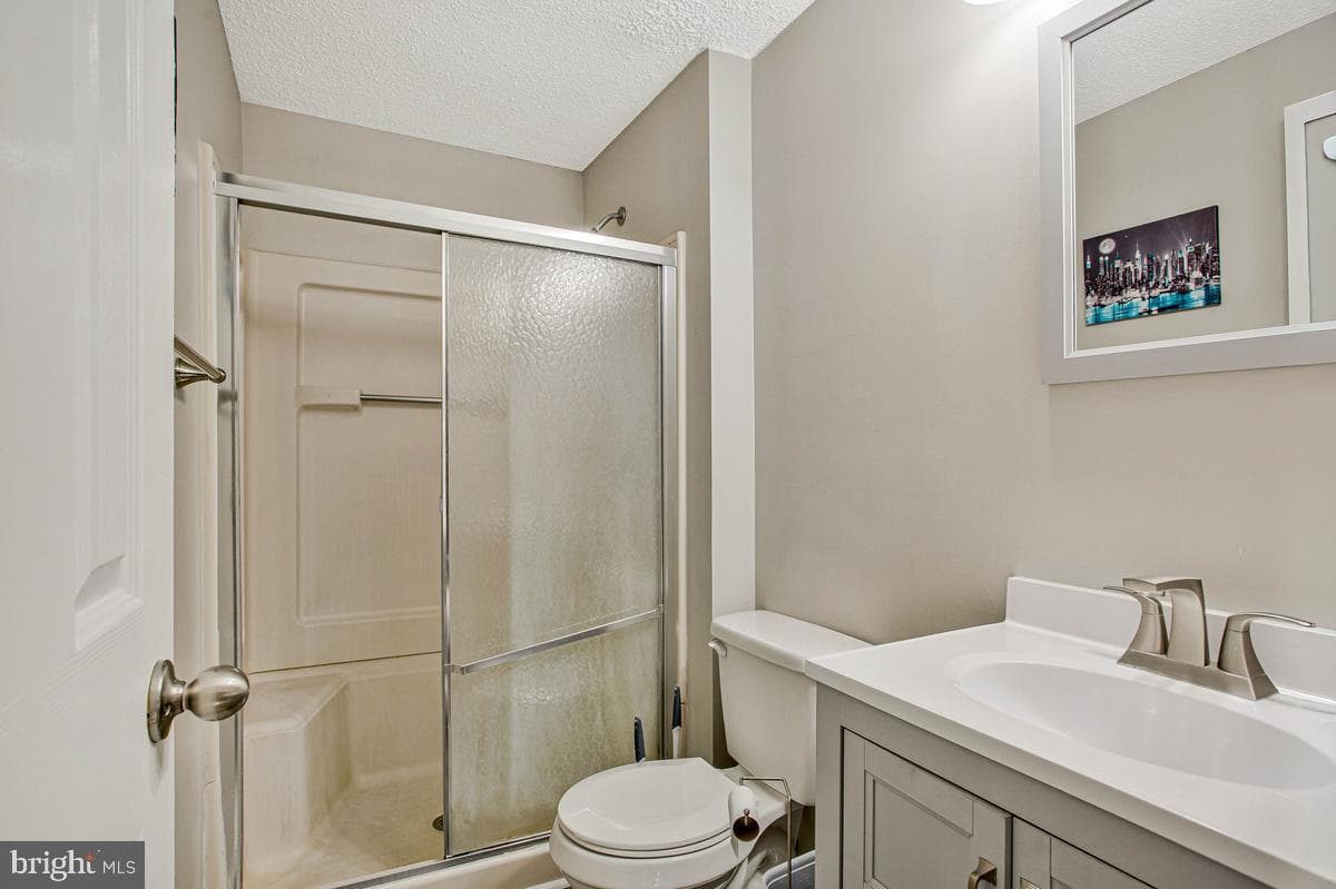 406 Laurel Drive photo 24