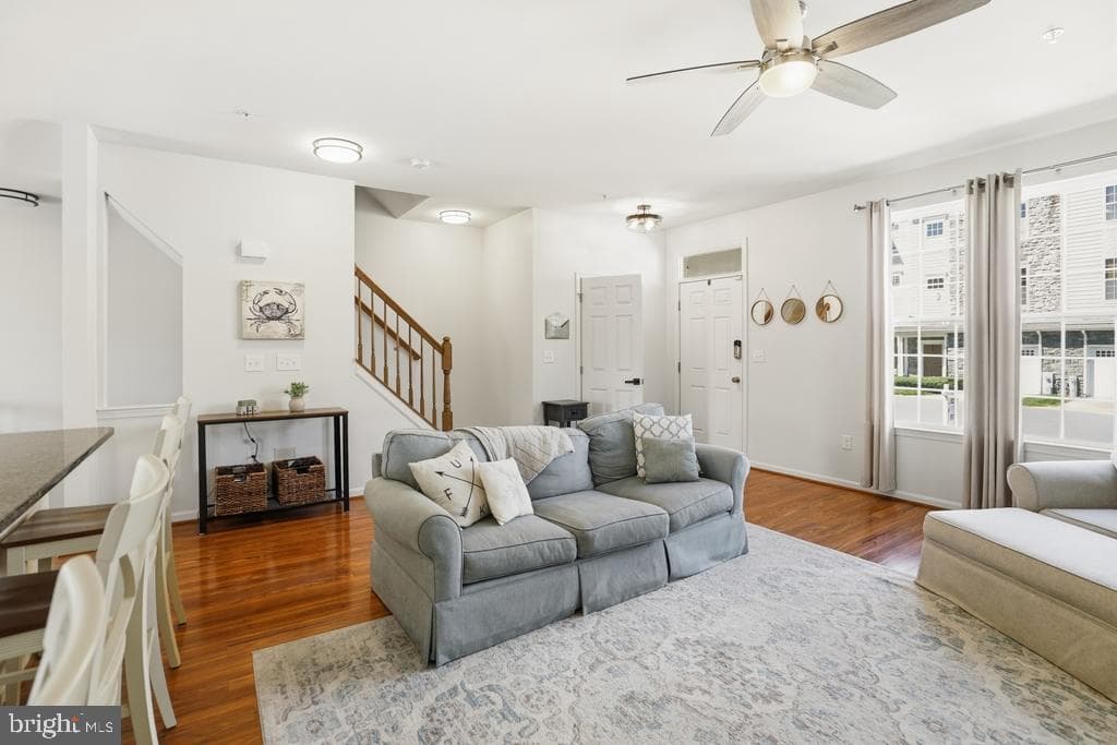 3615 Glouster Drive photo 8