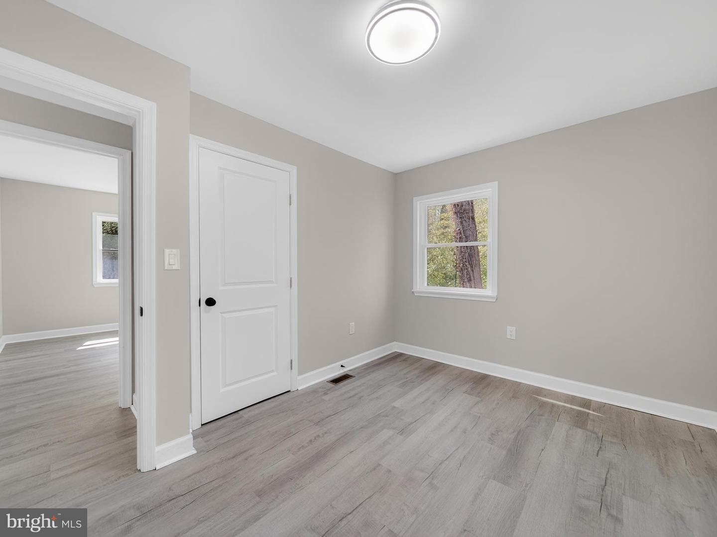 4475 Virginia Avenue photo 29