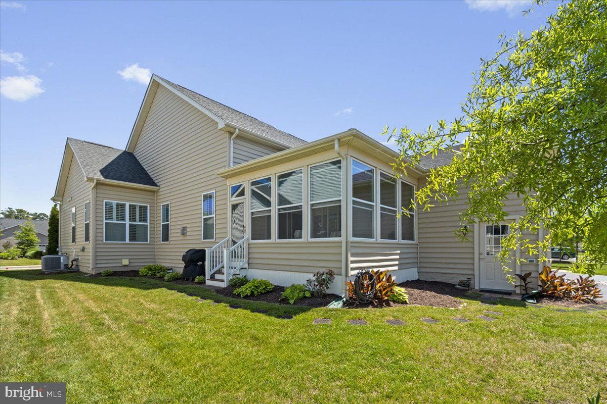 13904 Ensign Road photo 3