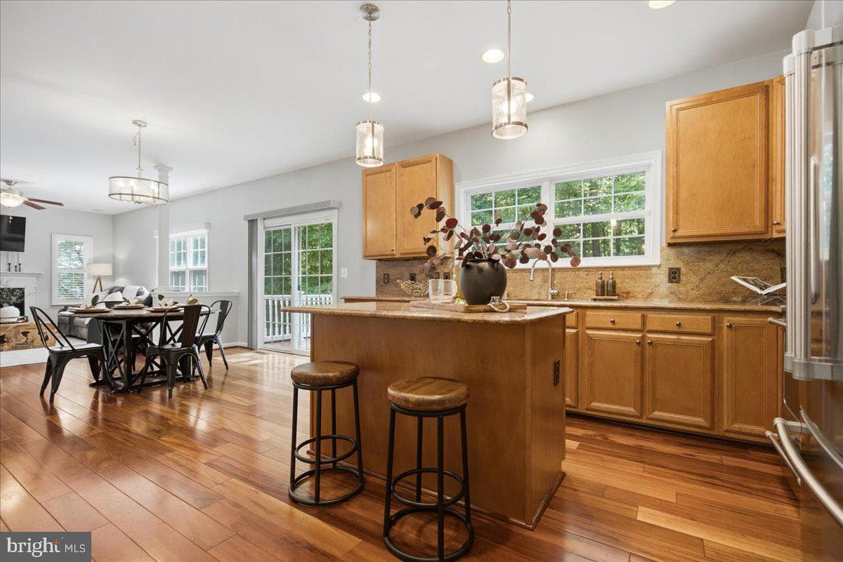 2424 Springbrook Court photo 44