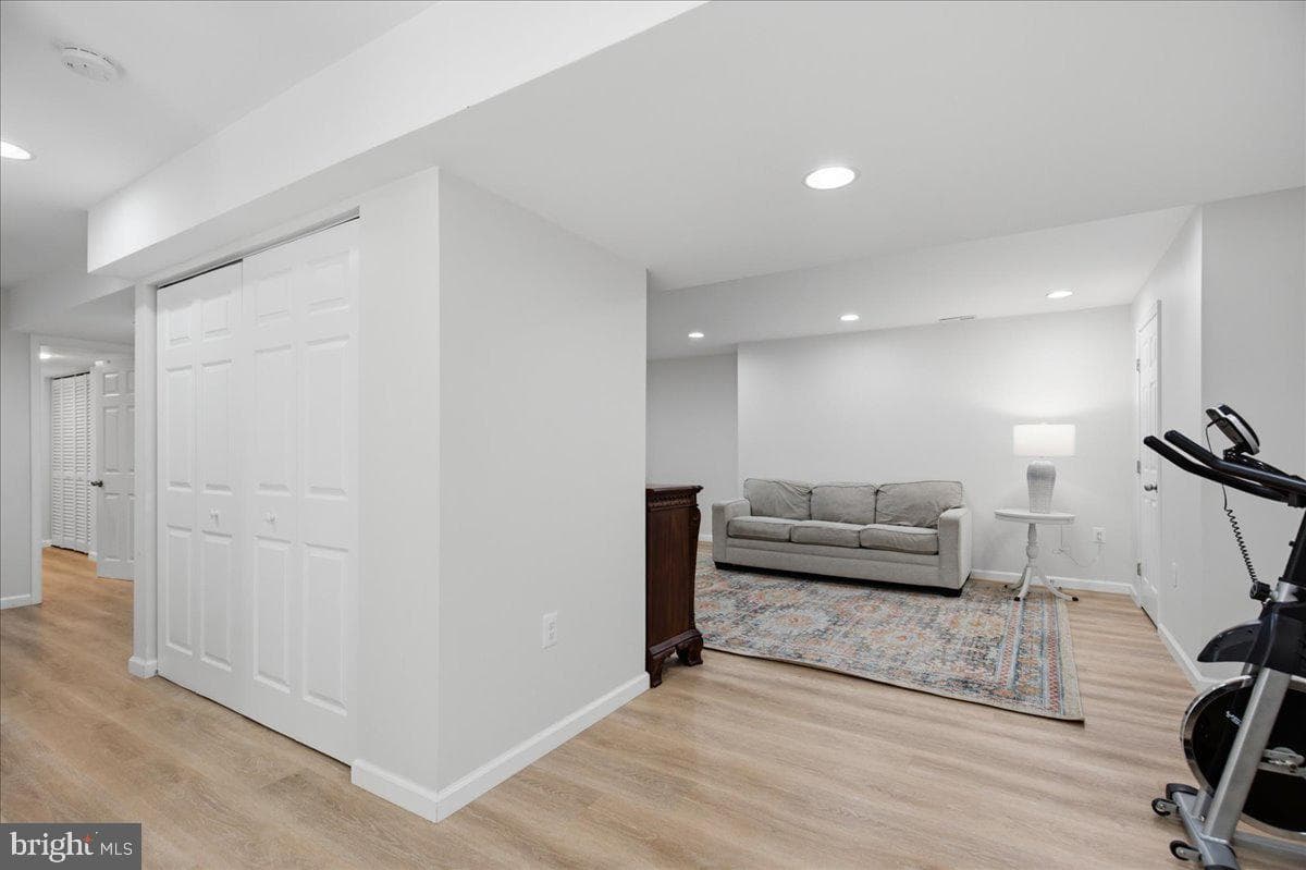 2424 Springbrook Court photo 79