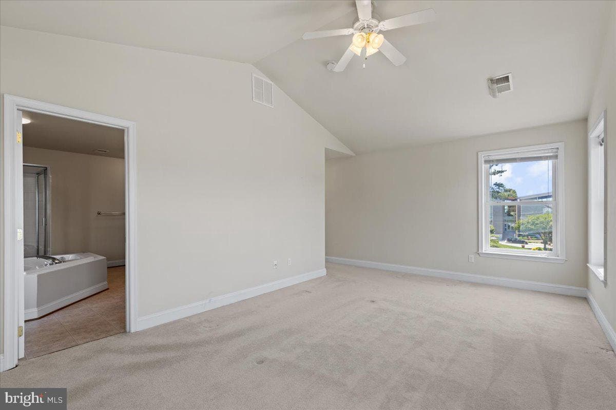 4032 5th Street photo 20