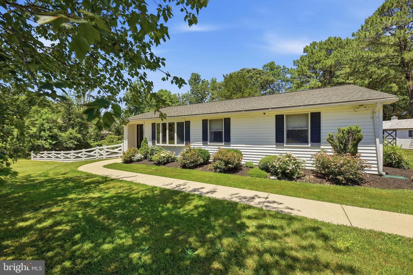 550 Rolling Hills Road photo 4