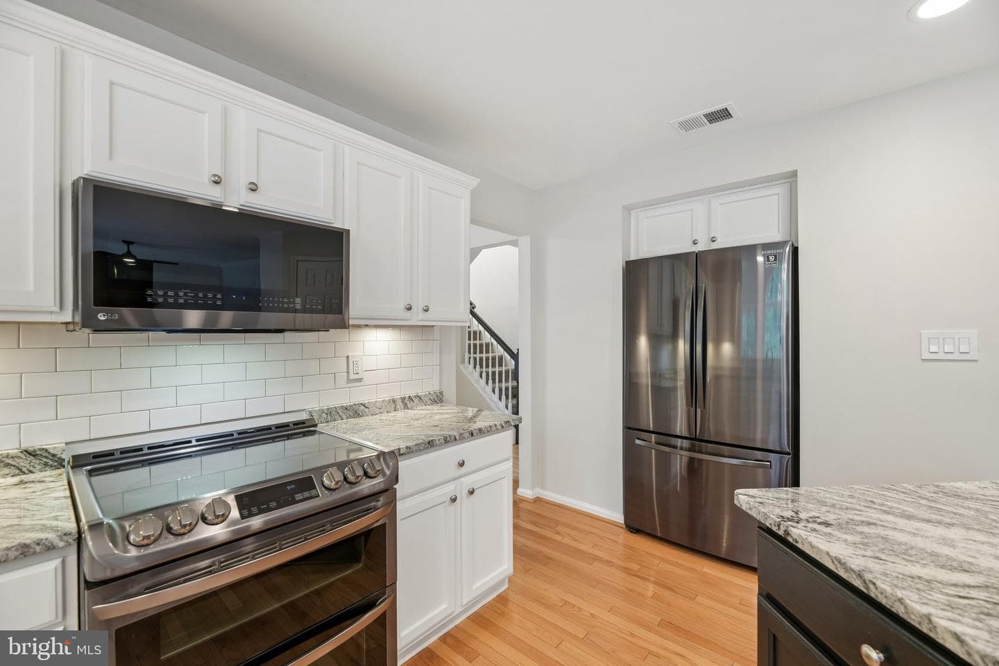 2425 Harrison Court photo 10