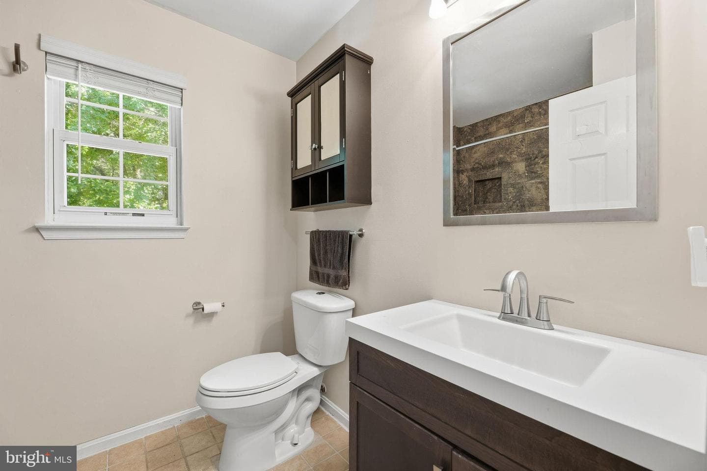 1040 Redeye Road photo 29