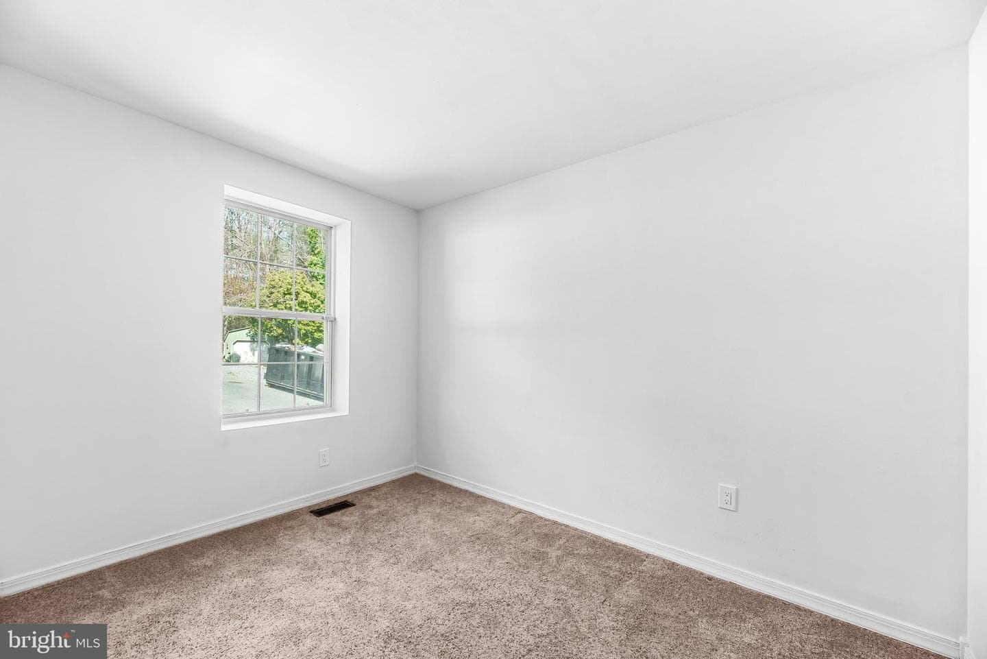 5055 Consent Drive photo 27
