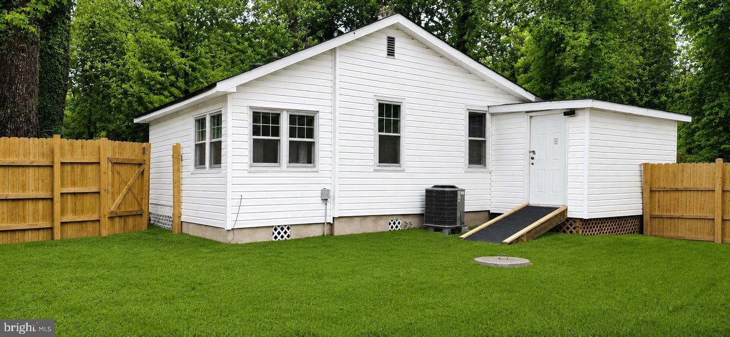 6122 6th Street photo 24