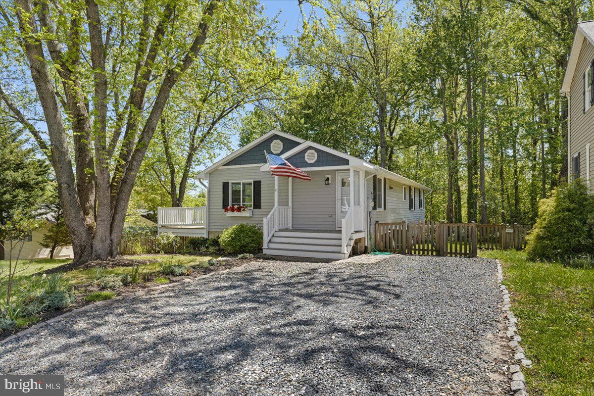3719 3rd Street photo 4