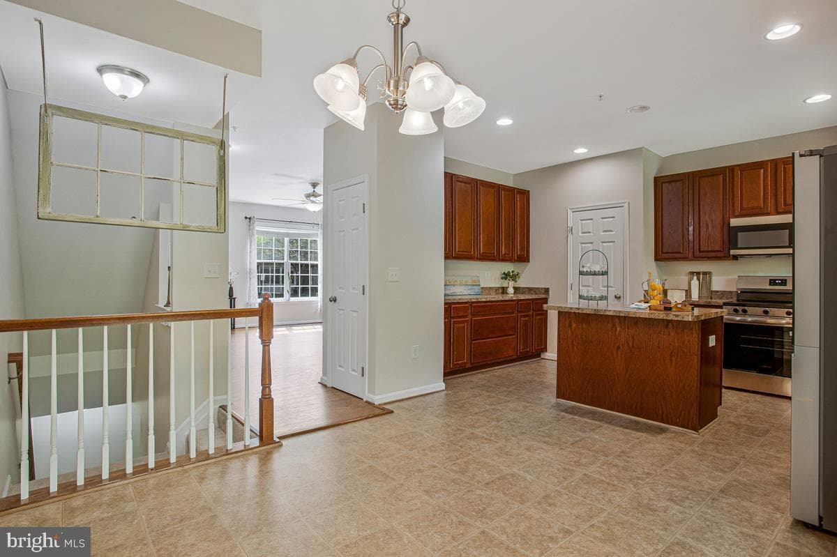 3657 Bedford Drive photo 10