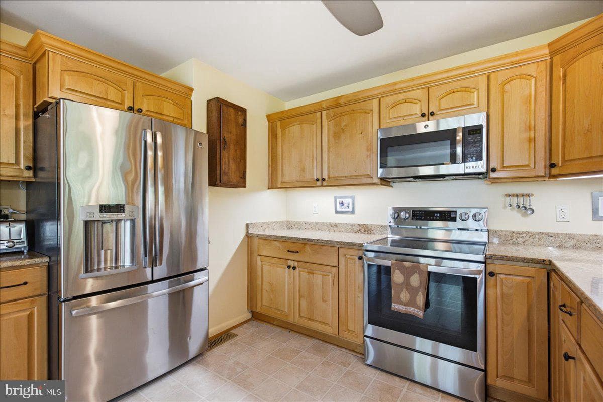 2400 Vern Road photo 34