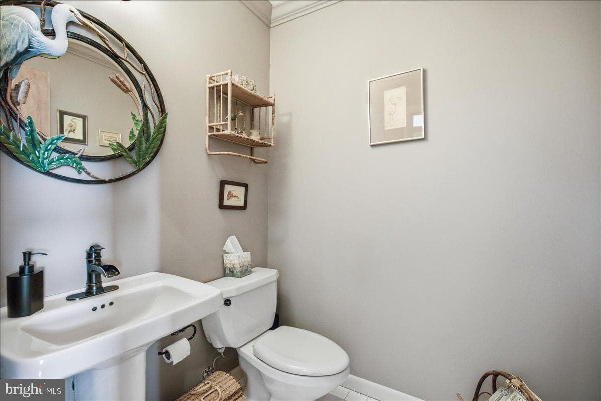 2400 Vern Road photo 41