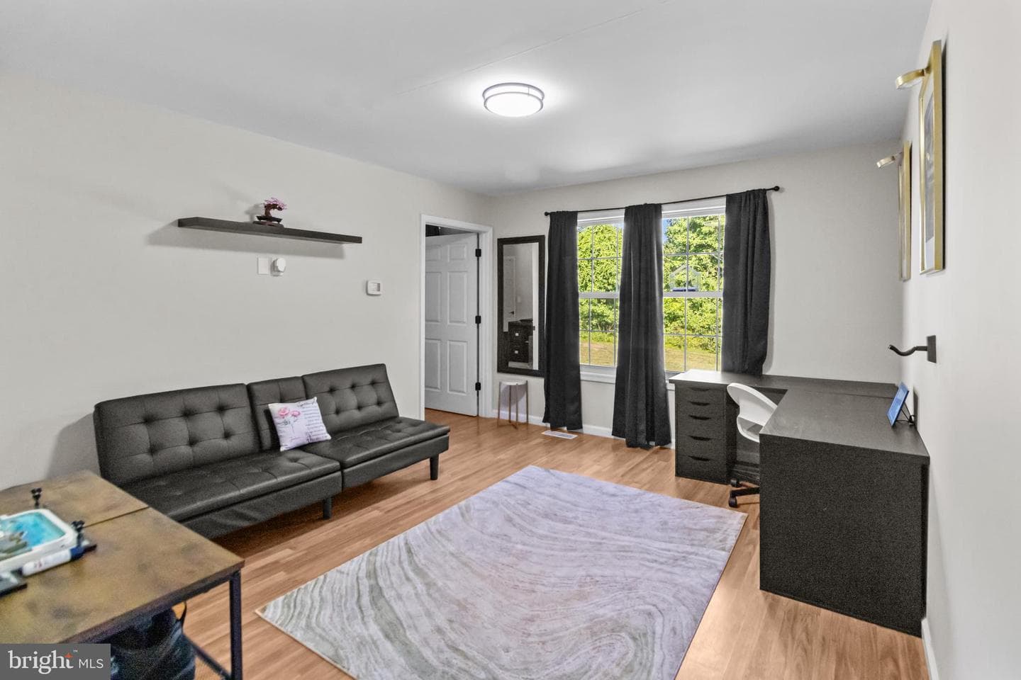 1525 Sharpes Court photo 18