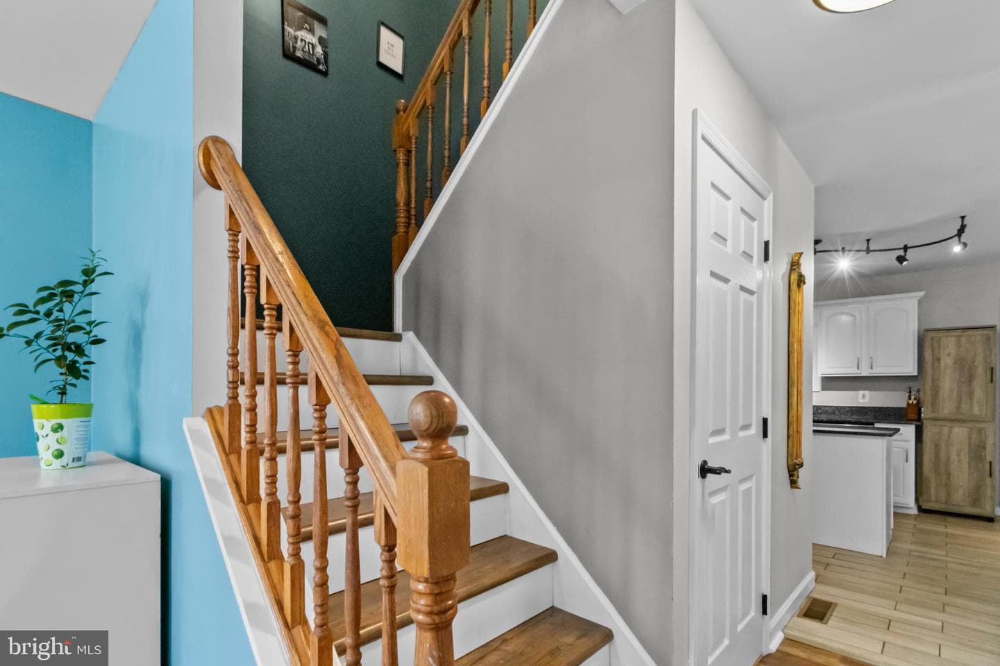 1525 Sharpes Court photo 23