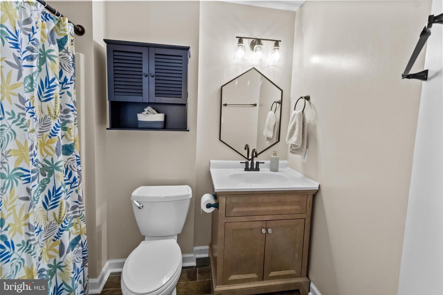 1525 Sharpes Court photo 34
