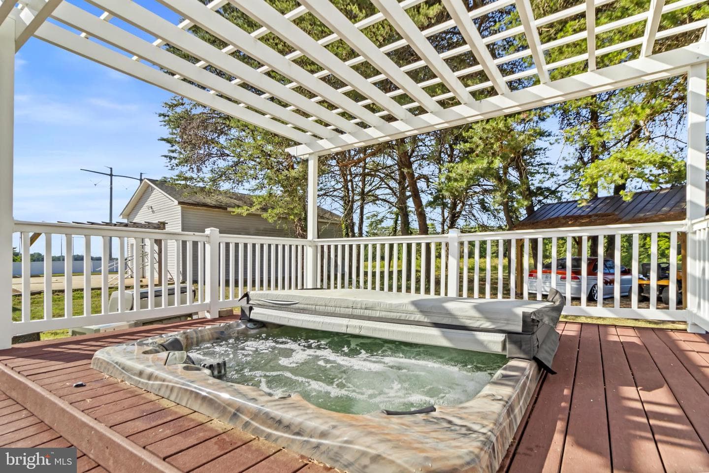 1525 Sharpes Court photo 52