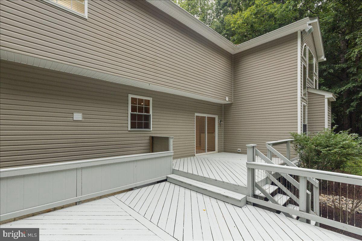 1830 Fenwicke Court photo 59