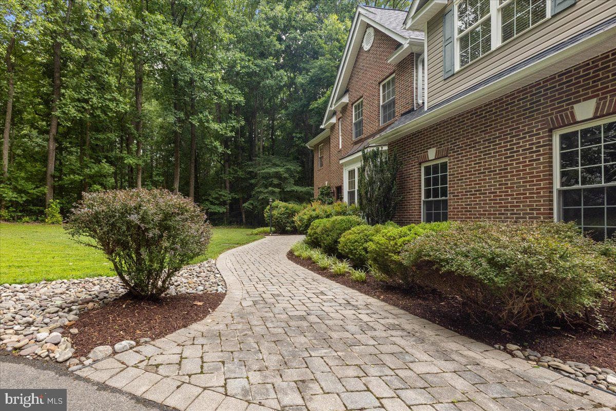 1830 Fenwicke Court photo 7