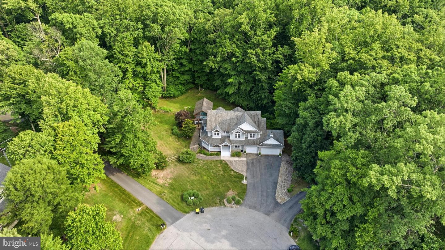 3114 Kenni Lane photo 4