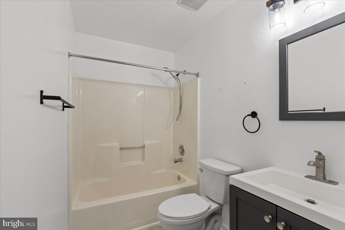 8407 Wesley Stinnett Boulevard photo 38