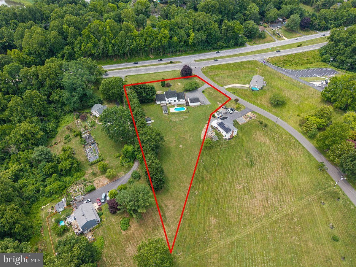 8407 Wesley Stinnett Boulevard photo 69