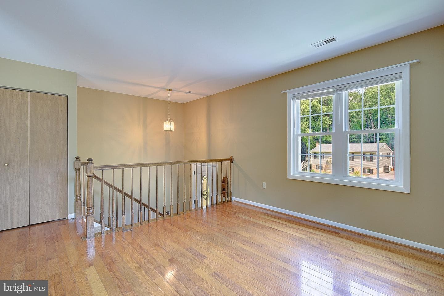 2735 Braeburn Lane photo 5