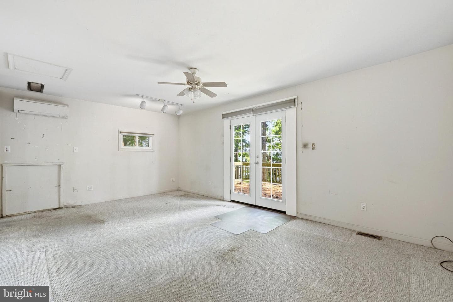 13181 River View Drive photo 16