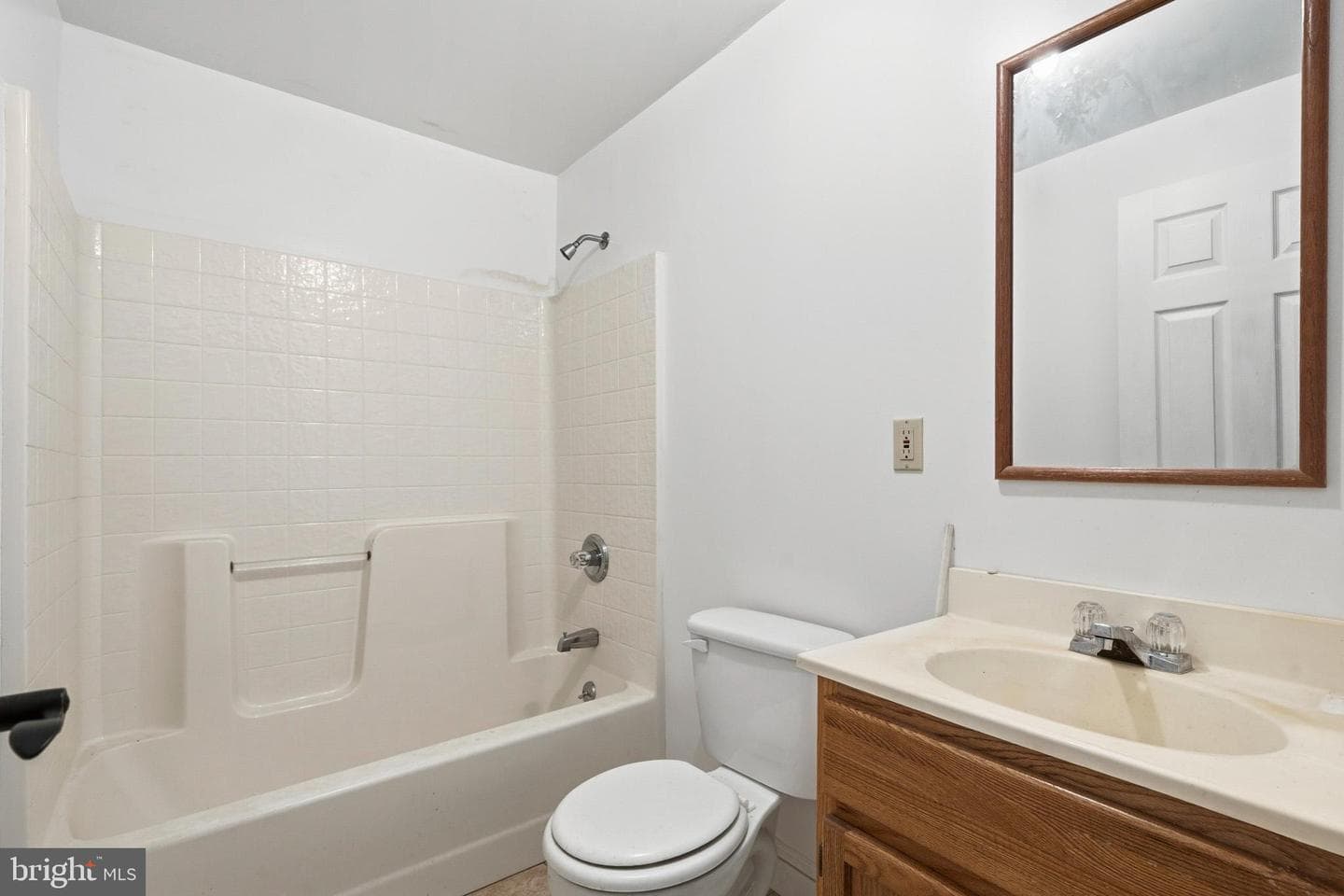 924 Chart Court photo 73