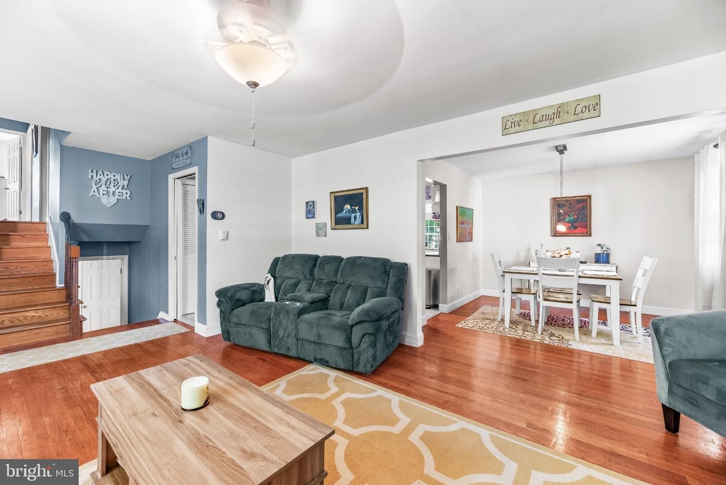 1543 Avenue B Street photo 15