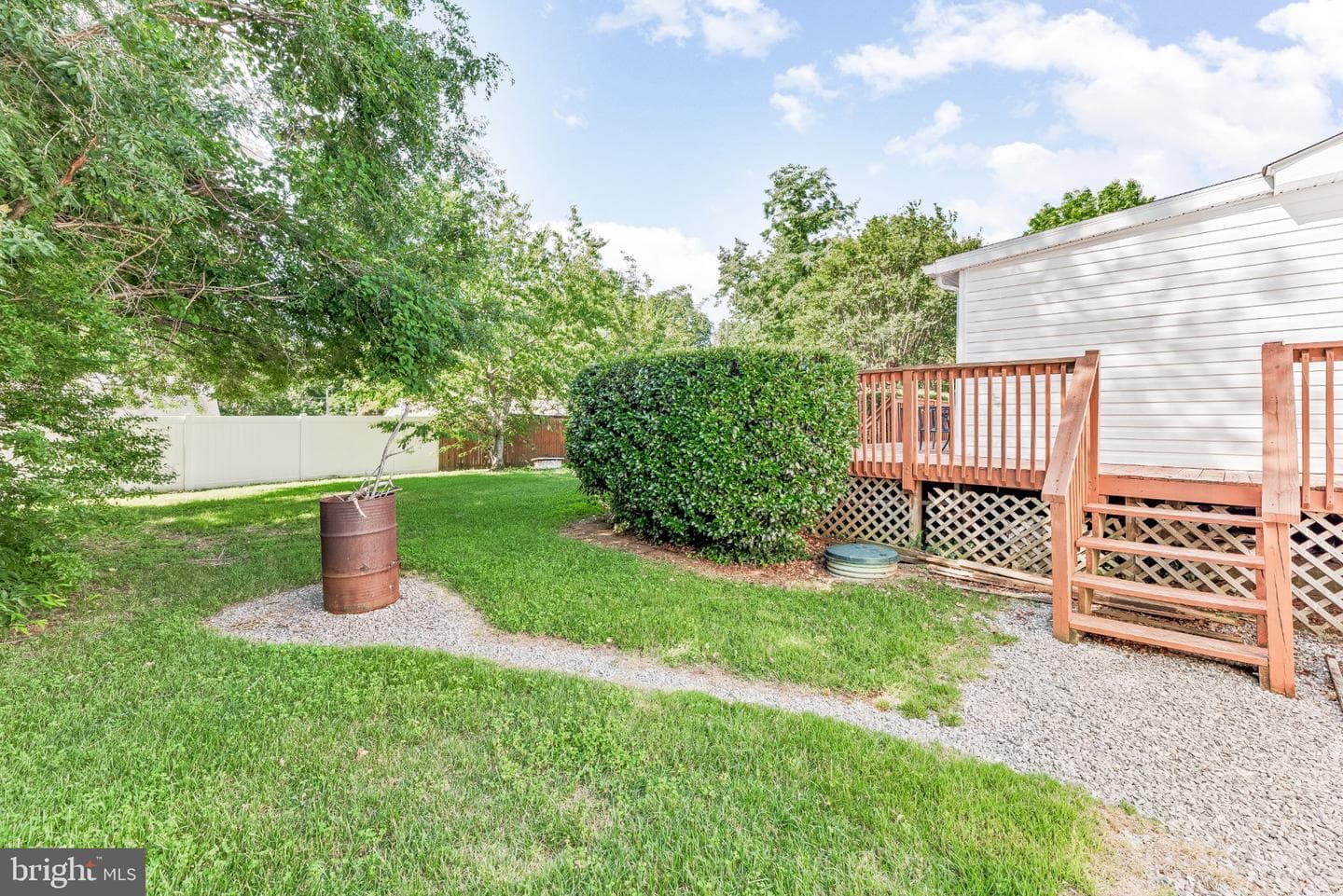 1543 Avenue B Street photo 30