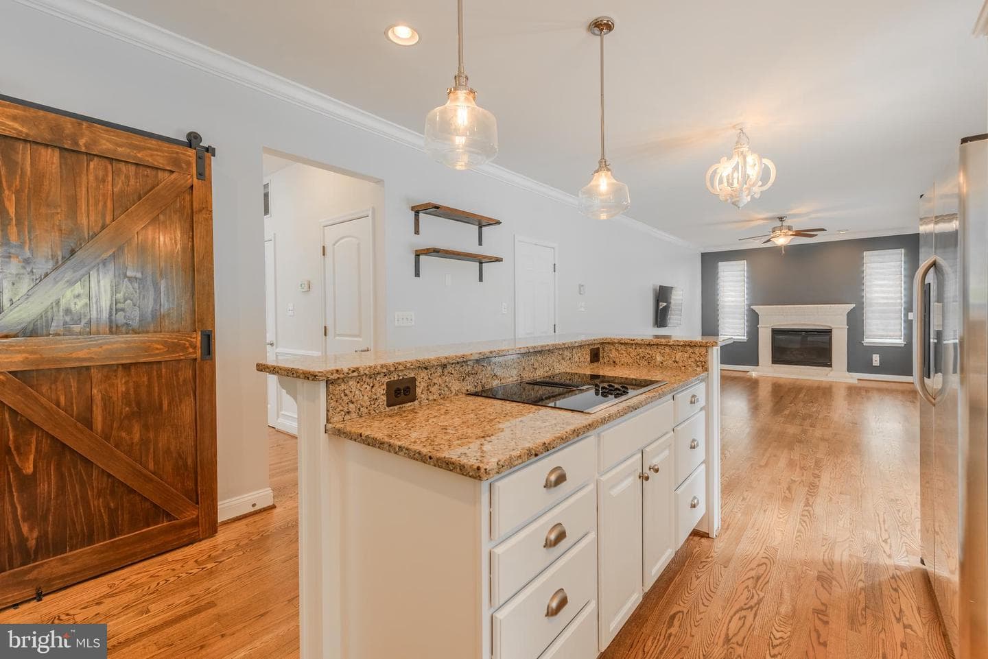 5034 Barrington Lane photo 16