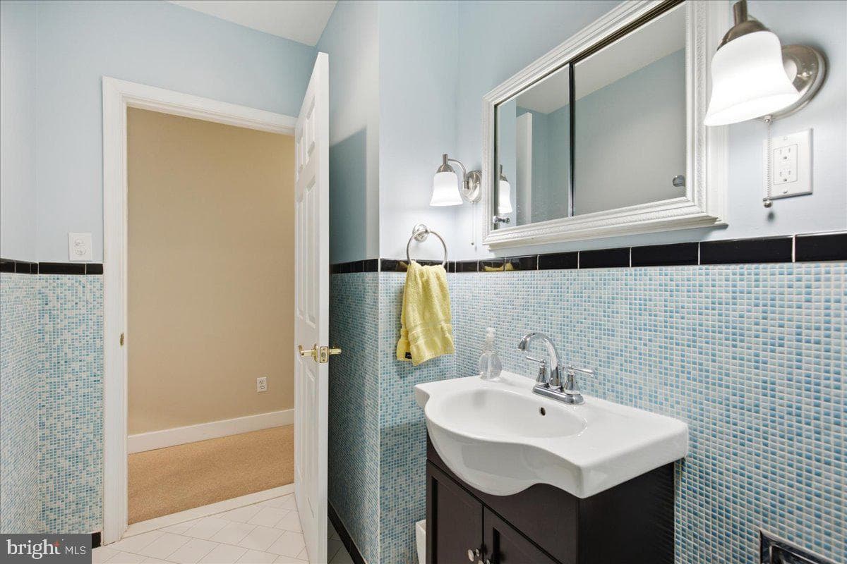 3215 Woodridge Avenue photo 41