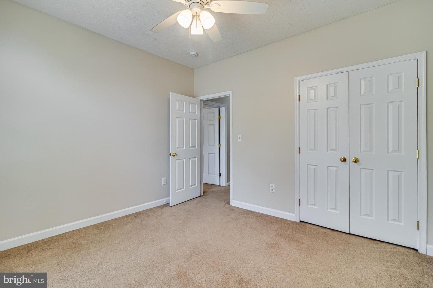 2295 Sansbury Drive photo 30