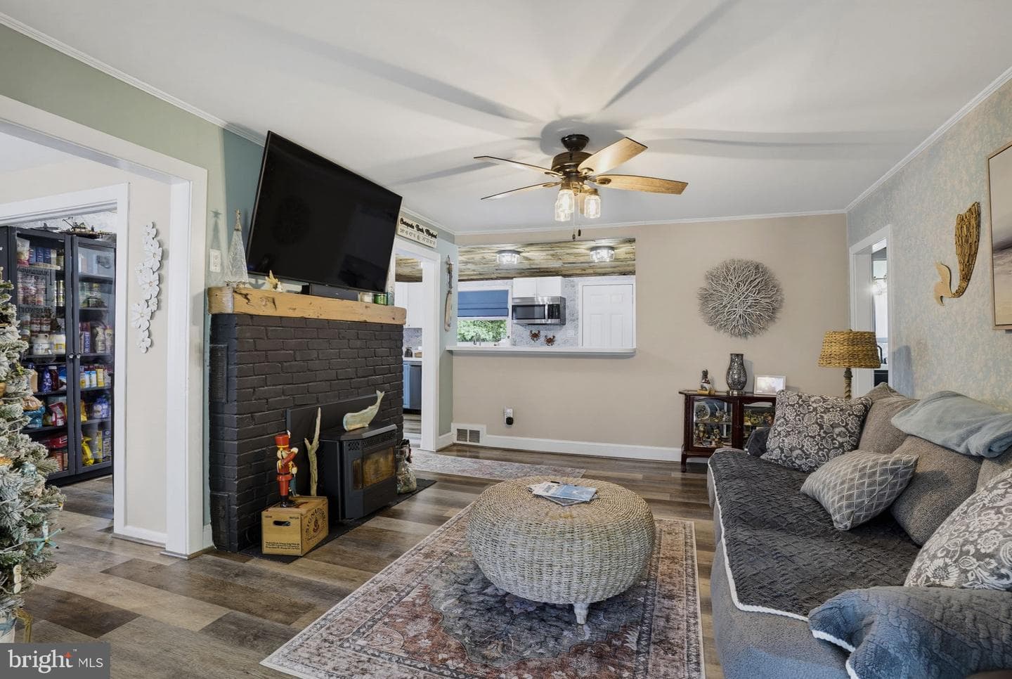 5130 Rosemary Drive photo 8