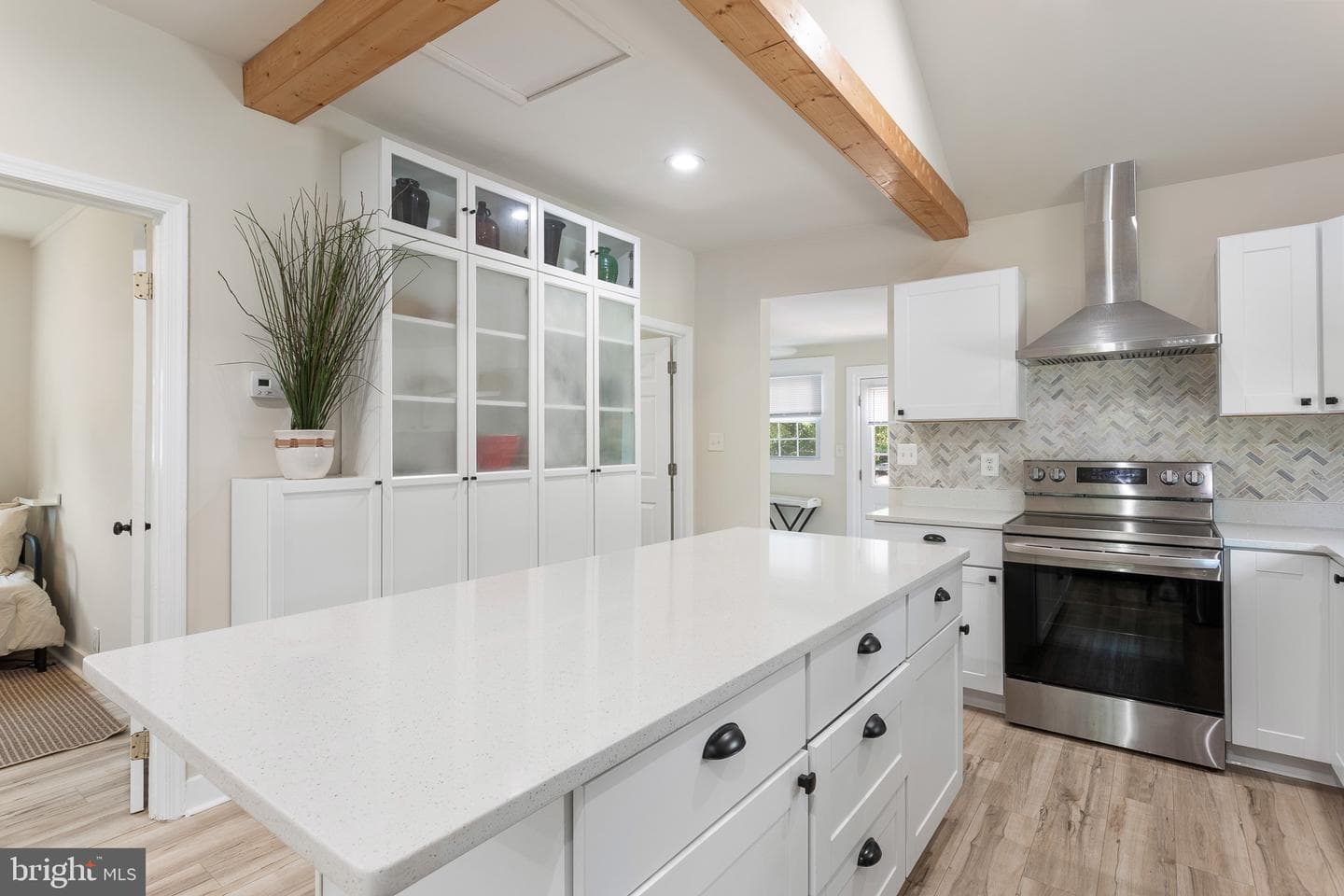 8256 D Street photo 11