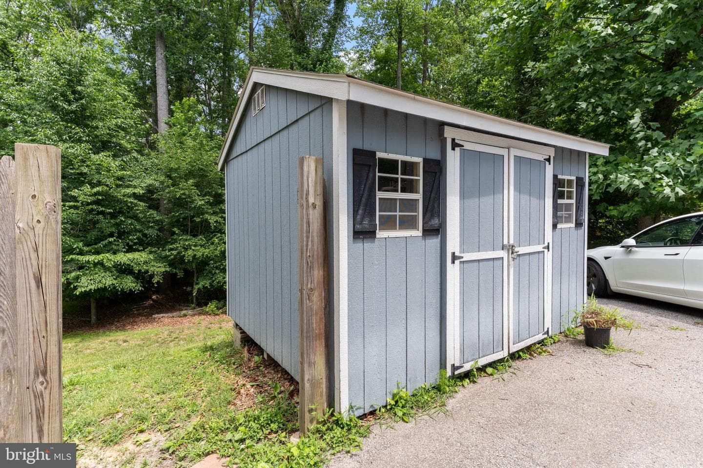 714 Pioneer Trail photo 25