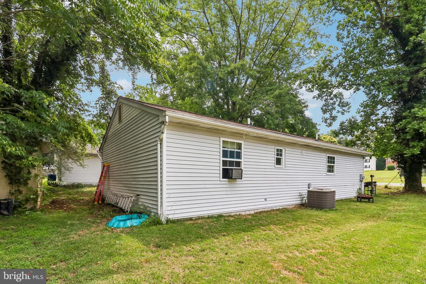 345 Laurel Drive photo 33