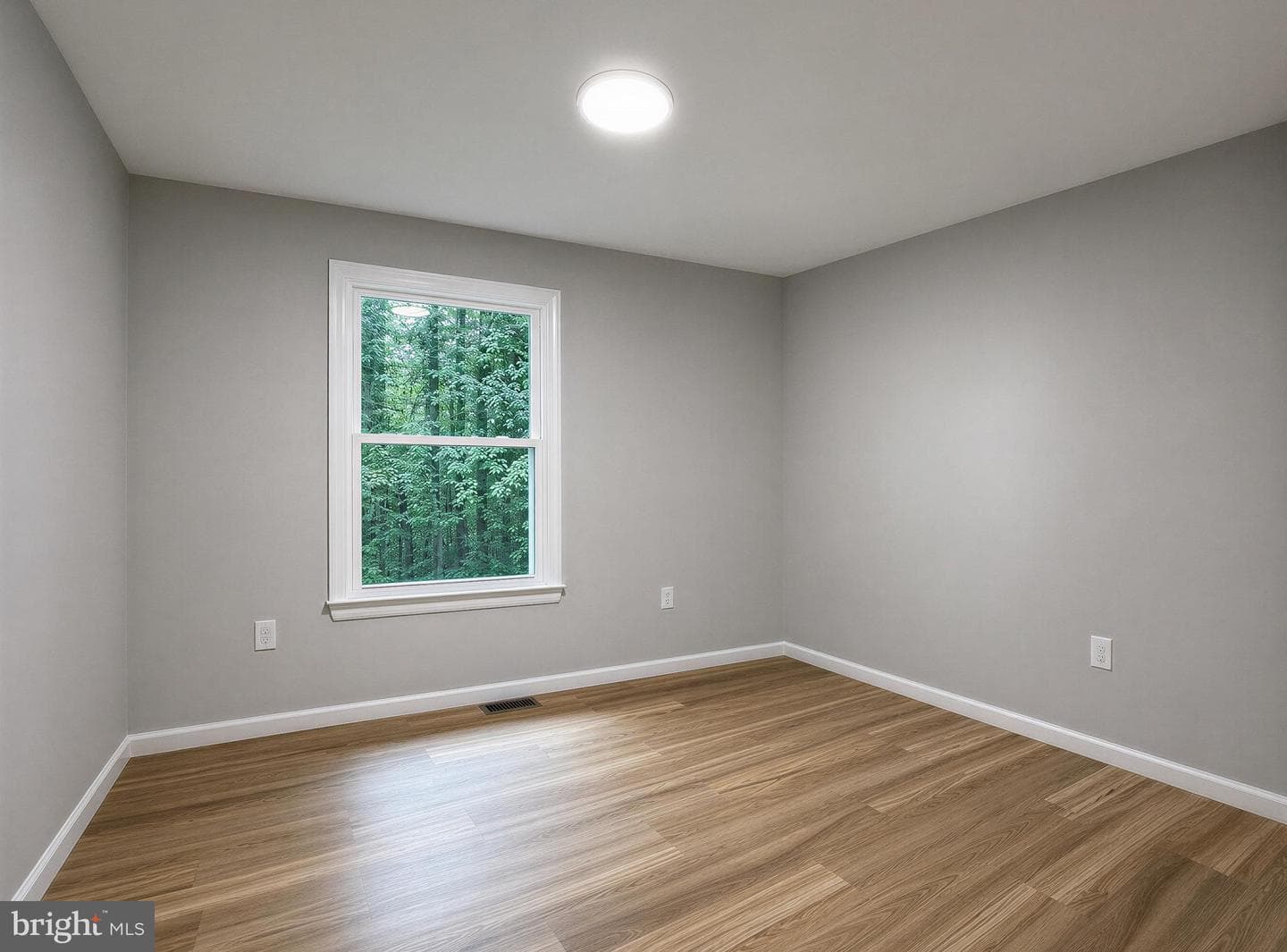 329 Chestnut Drive photo 37