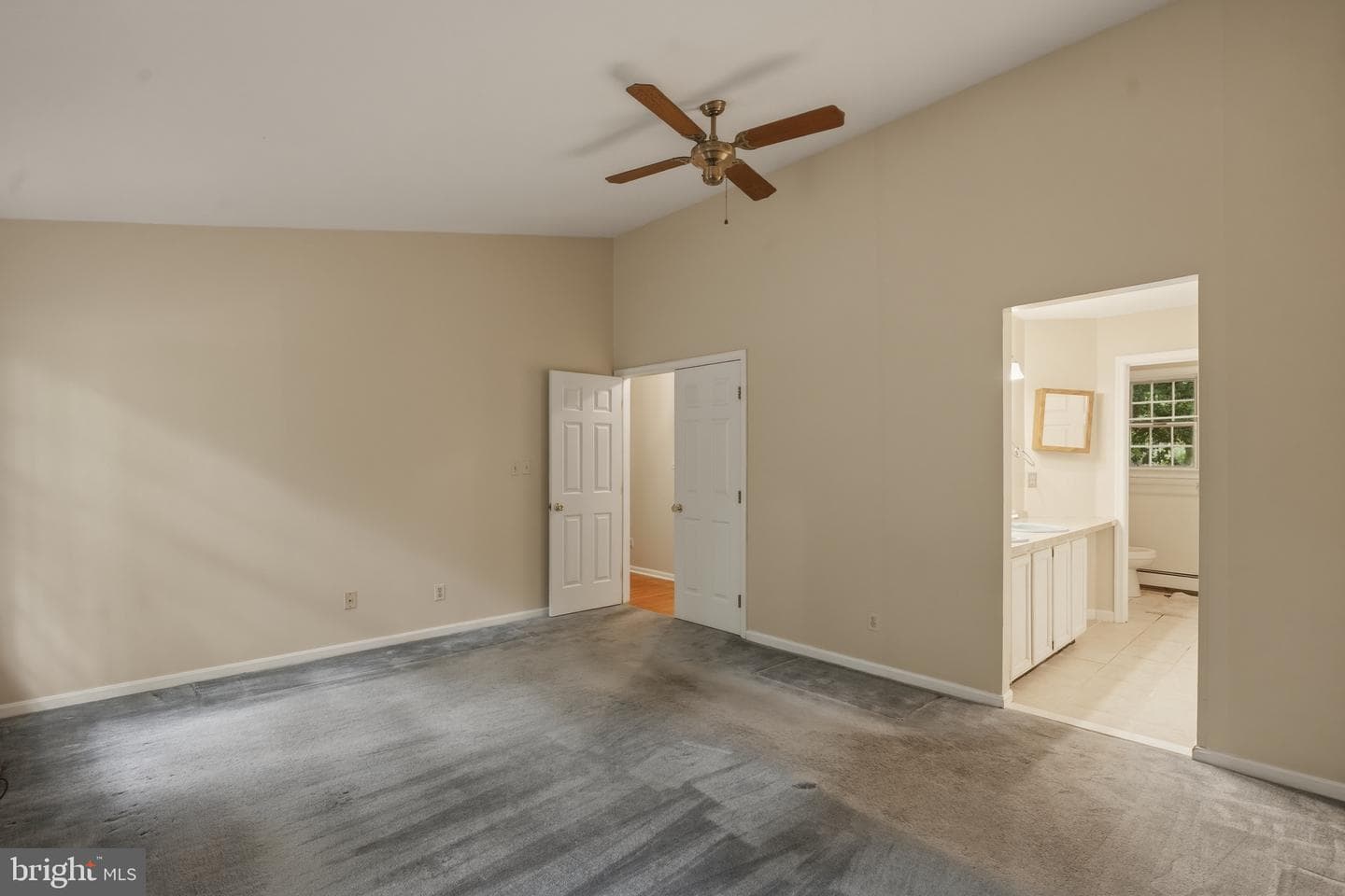 262 Elkins Lane photo 23