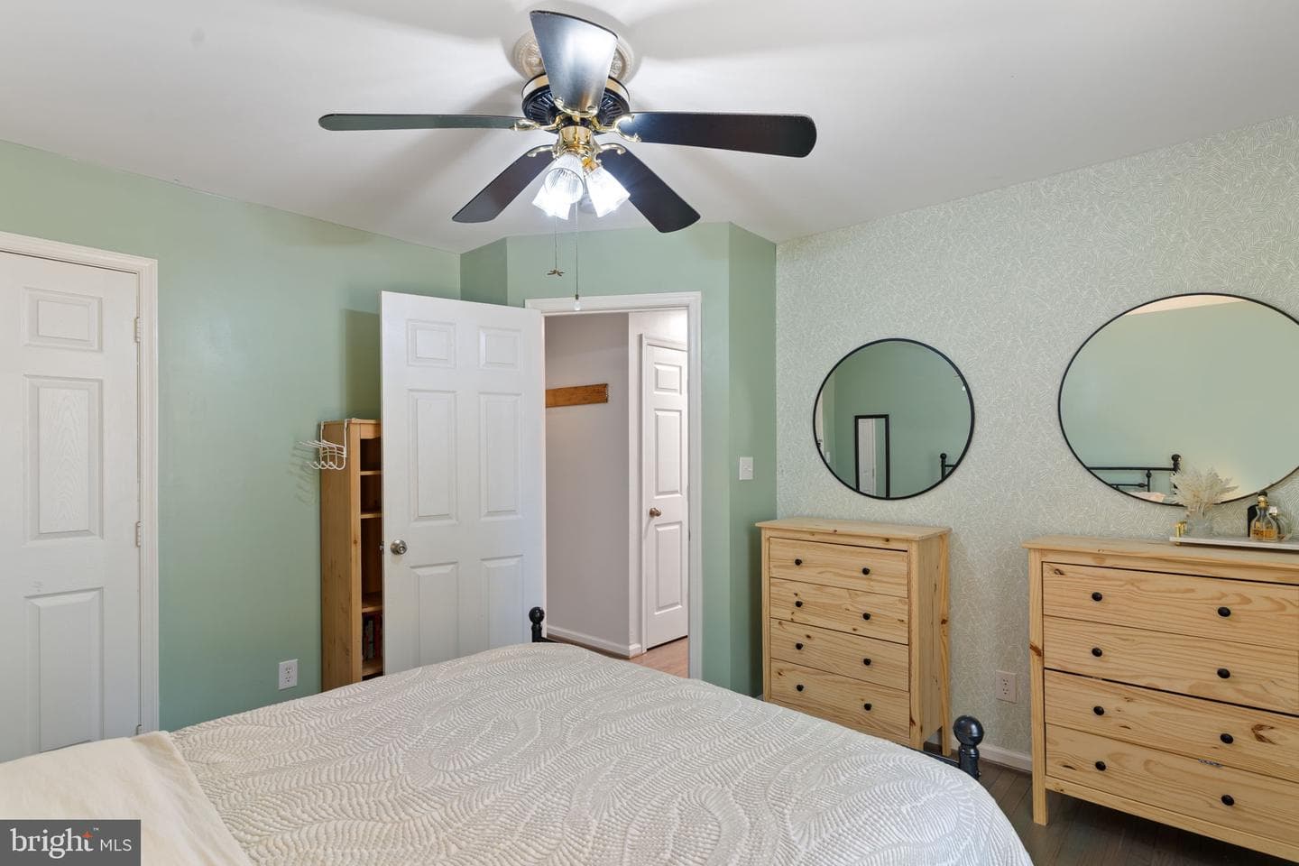 495 Short Court photo 21
