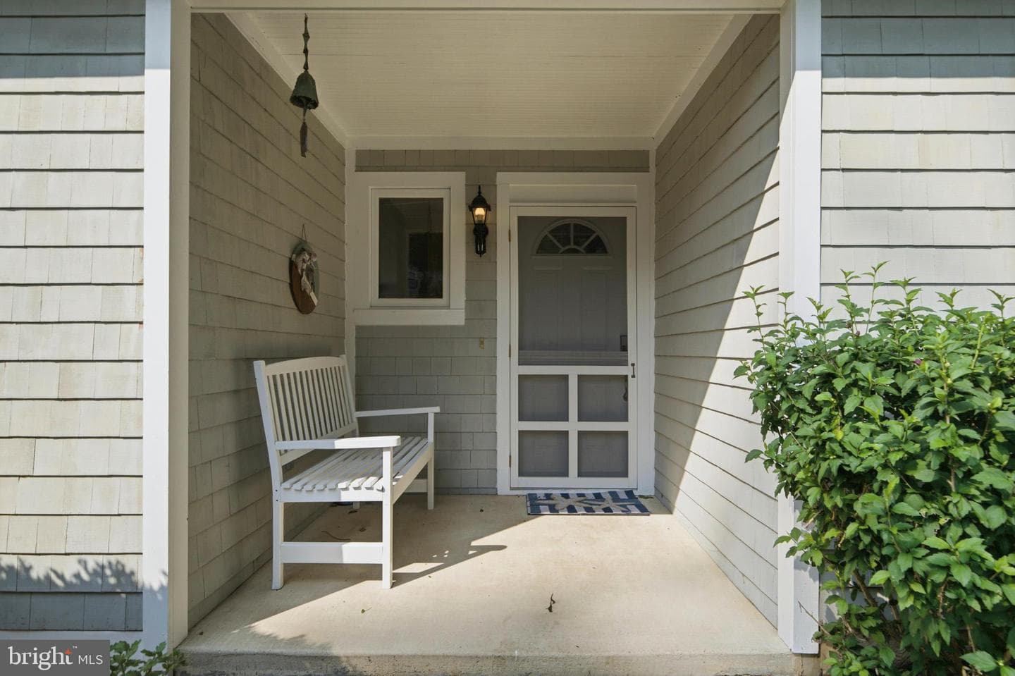 5424 Beach Drive photo 4