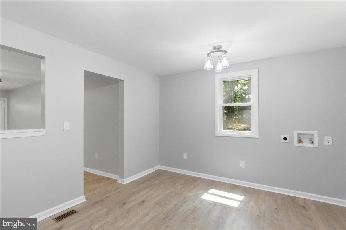 6815 Marshall Road photo 17