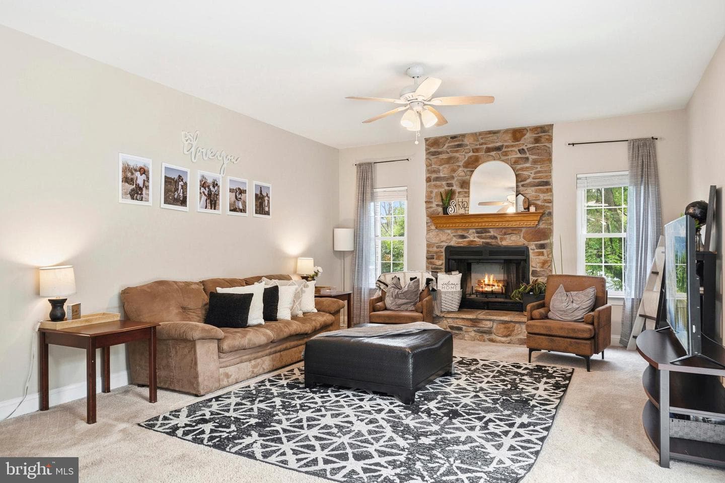 5335 Majesty Lane photo 19